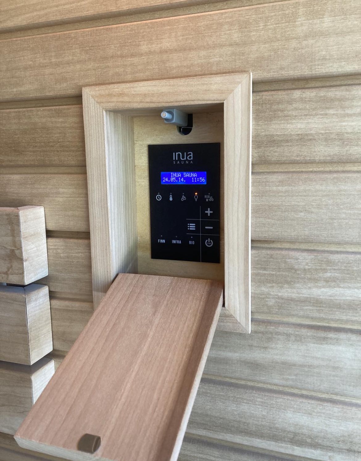 INUA Sauna Kontroller med LCD-skærm (finsk-infra-bio)